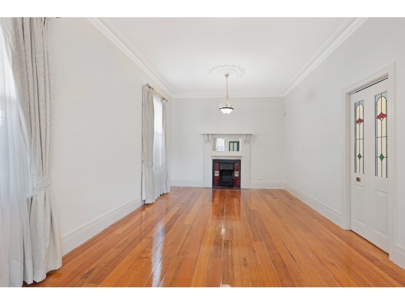 10 Walsh Street, Coburg VIC 3058