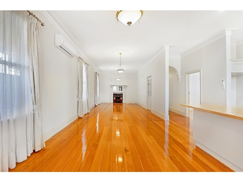 10 Walsh Street, Coburg VIC 3058