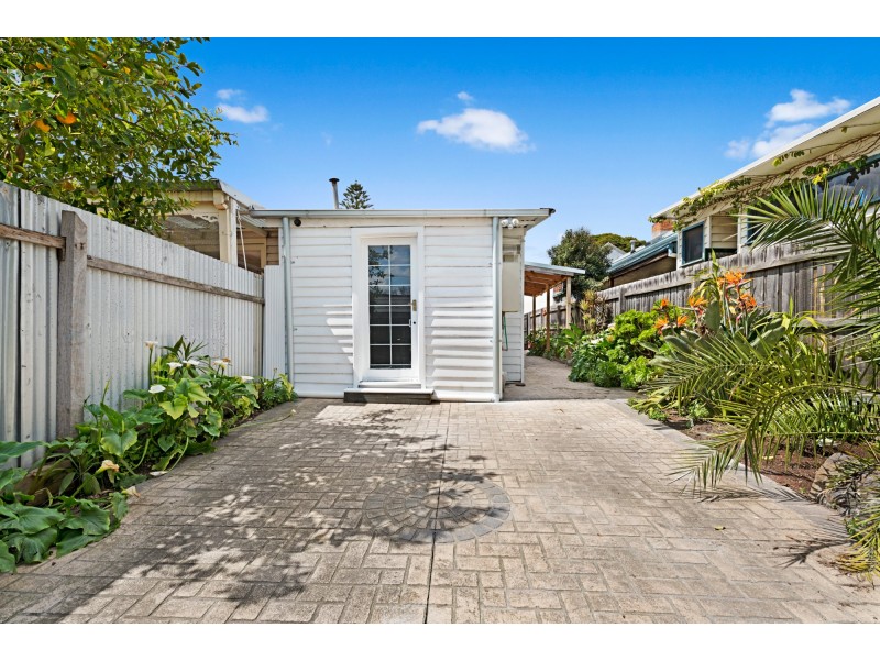 9 BISHOP STREET, Brunswick VIC 3056