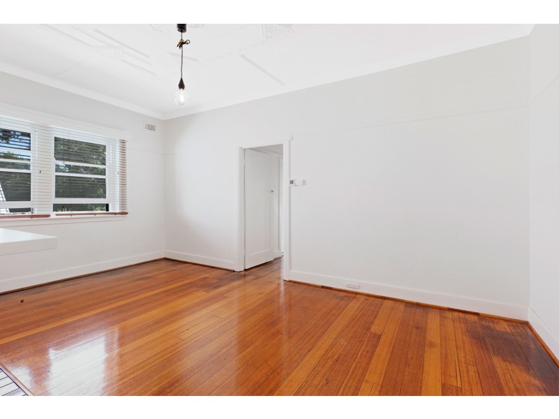 4/12 Neptune Street, St Kilda VIC 3182