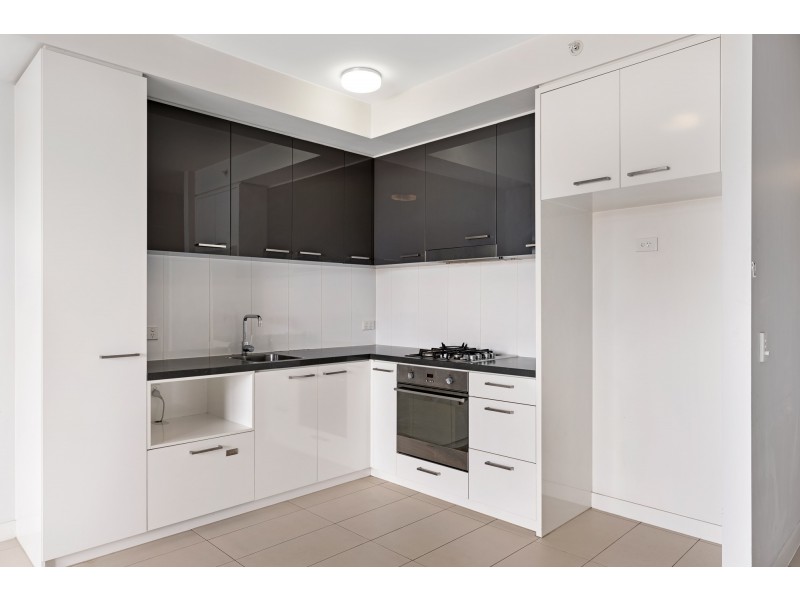 412/14 Nicholson Street, Coburg VIC 3058