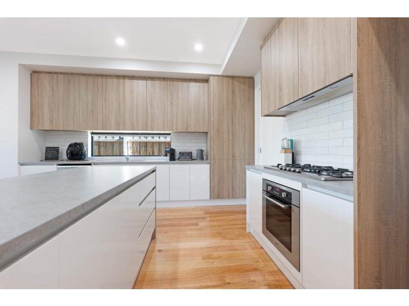 236a Rossmoyne Street, Thornbury VIC 3071
