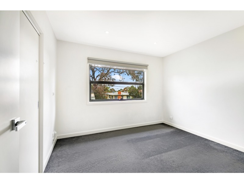 1/82 Bindi Street, Glenroy VIC 3046