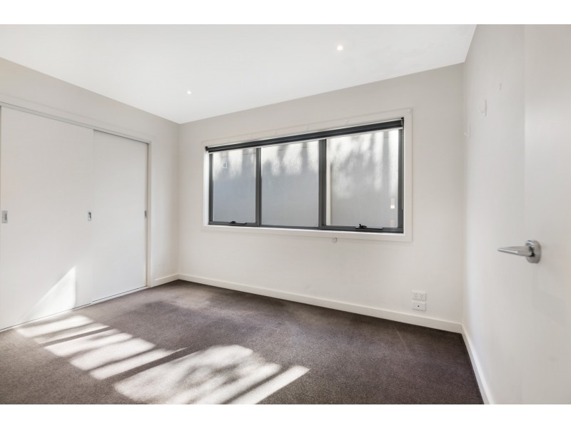 4/28 Breese Street, Brunswick VIC 3056