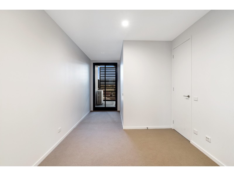206/324 Pascoe Vale Road, Essendon VIC 3040