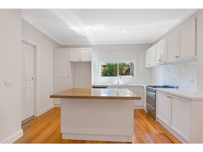 2 HORTON STREET, Reservoir VIC 3073