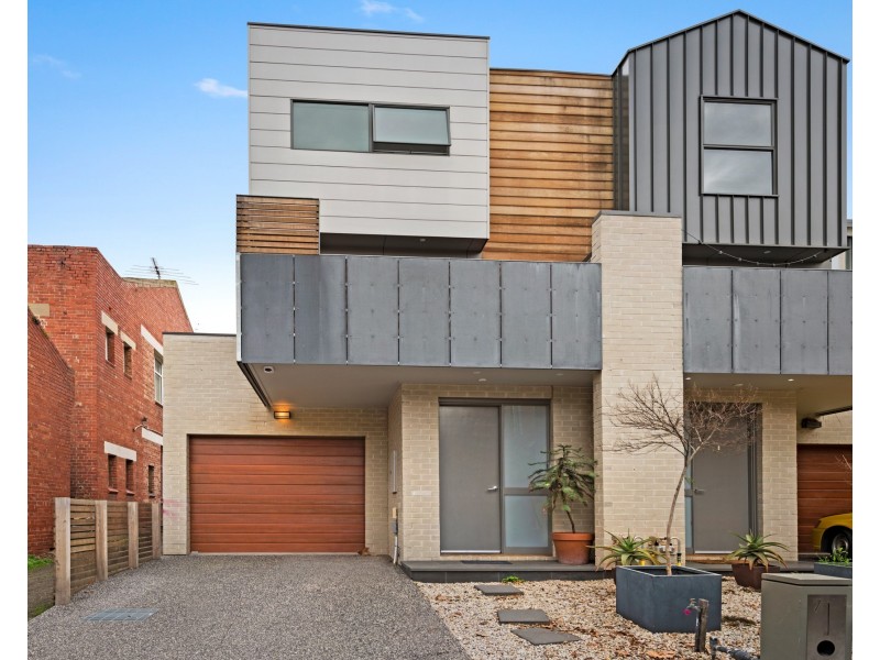 7 Clifford Place, Clifton Hill VIC 3068