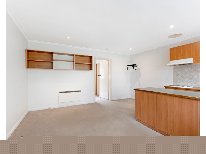 13/2A Bates Street, Malvern East VIC 3145