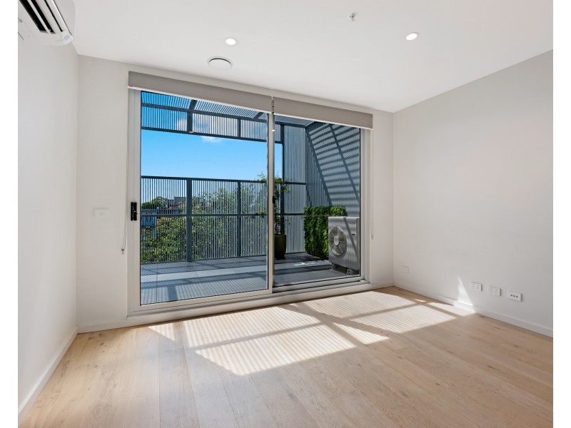 215/812 Sydney Road, Brunswick VIC 3056