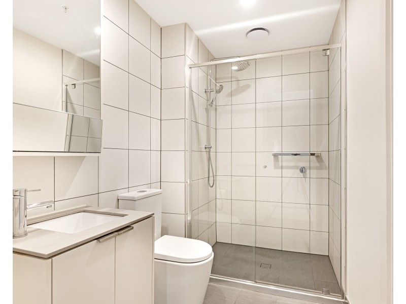 215/812 Sydney Road, Brunswick VIC 3056