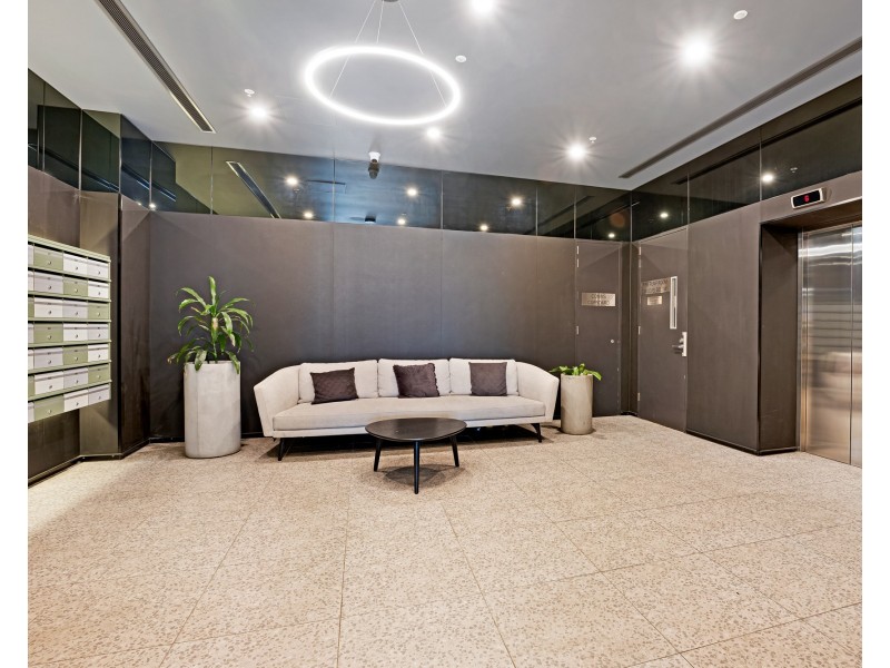 215/812 Sydney Road, Brunswick VIC 3056