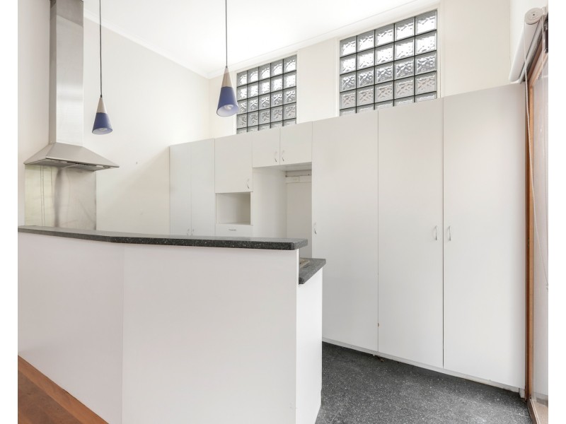 25 Sutherland Street, Brunswick VIC 3056