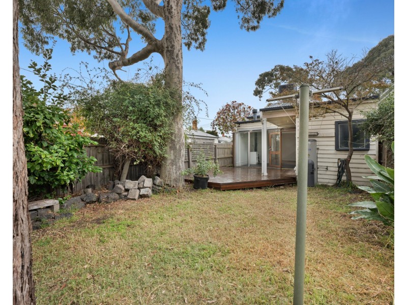 25 Sutherland Street, Brunswick VIC 3056