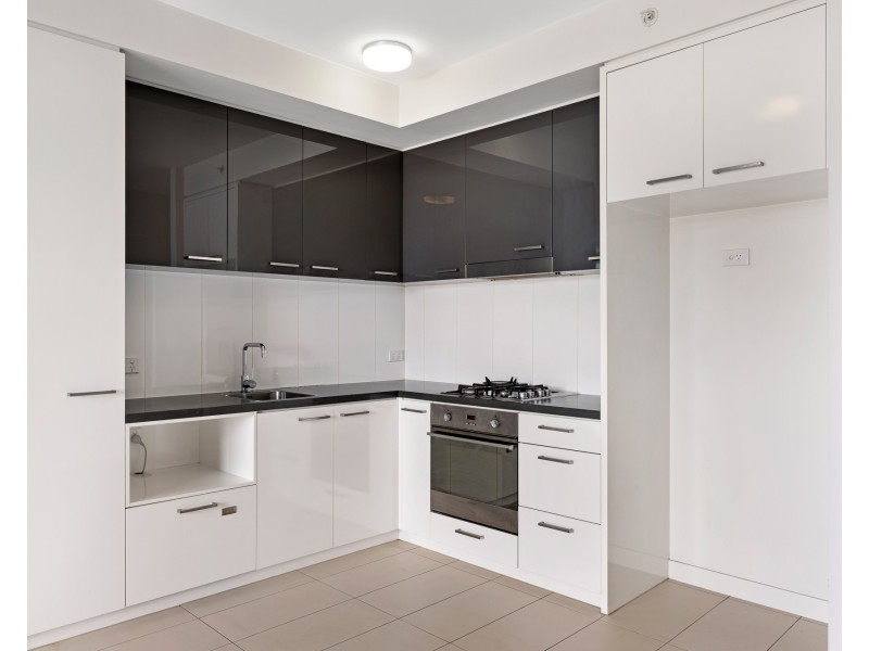 412/14 Nicholson Street, Coburg VIC 3058