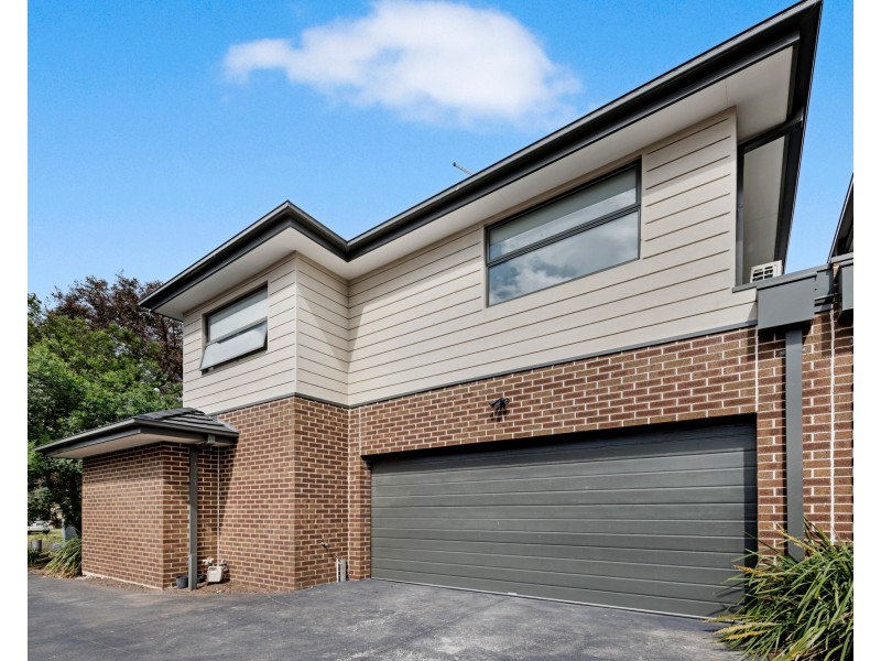 1/82 Bindi Street, Glenroy VIC 3046
