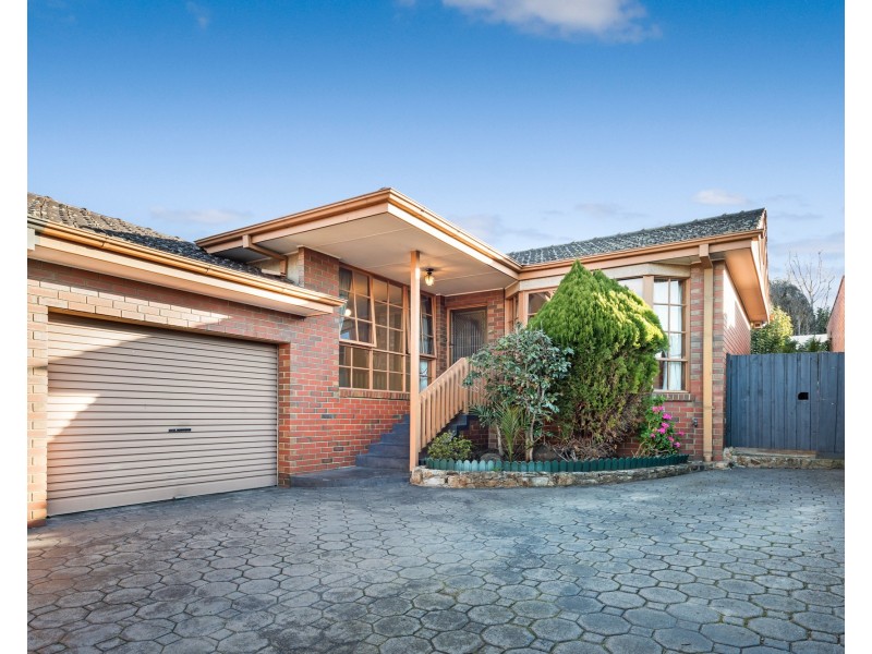 32 Waverley Street, Aberfeldie VIC 3040