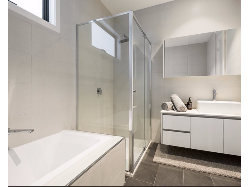 9 Clifford Place, Clifton Hill VIC 3068