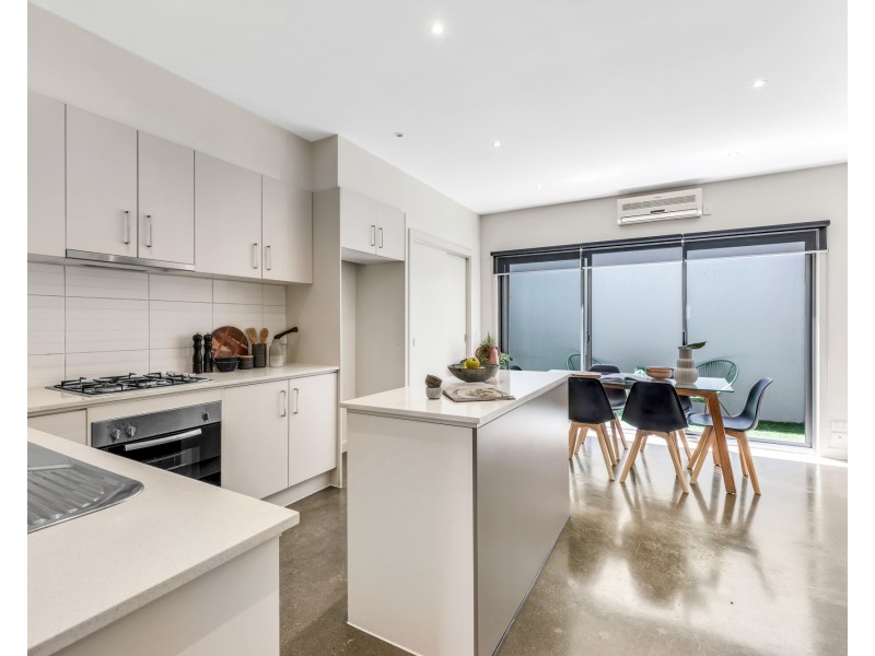 4/28 Breese Street, Brunswick VIC 3056