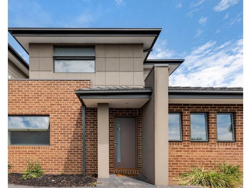 2/82 Bindi Street, Glenroy VIC 3046