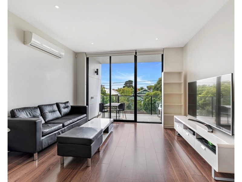 7a Carlisle Street, Preston VIC 3072