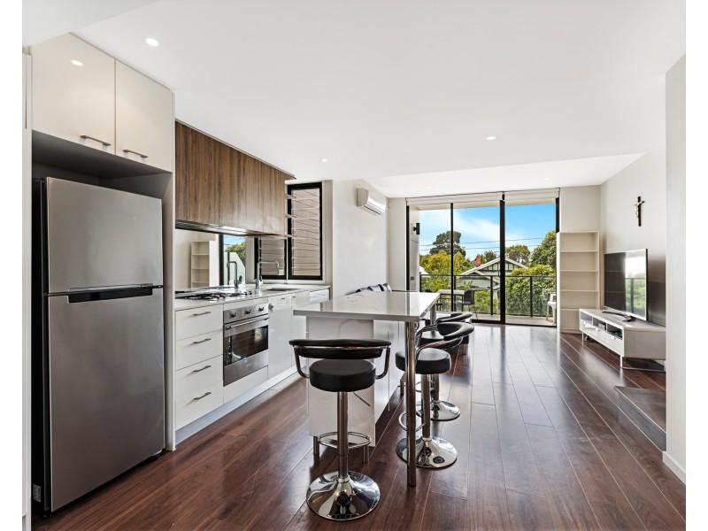 7a Carlisle Street, Preston VIC 3072