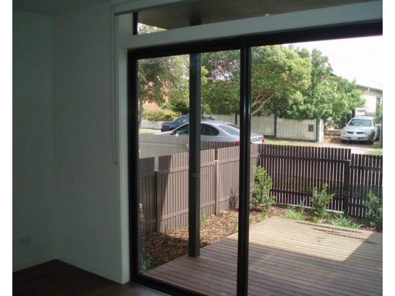 7a Carlisle Street, Preston VIC 3072