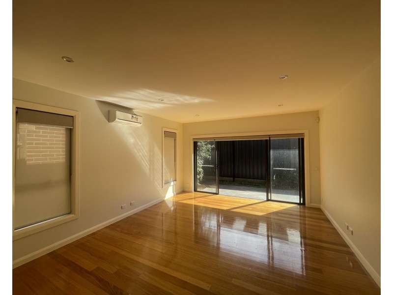 4/18 York Street, Glenroy VIC 3046