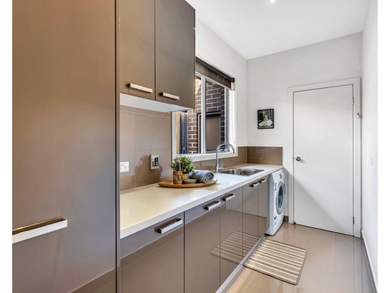 4/50 Bradshaw Street, Essendon VIC 3040