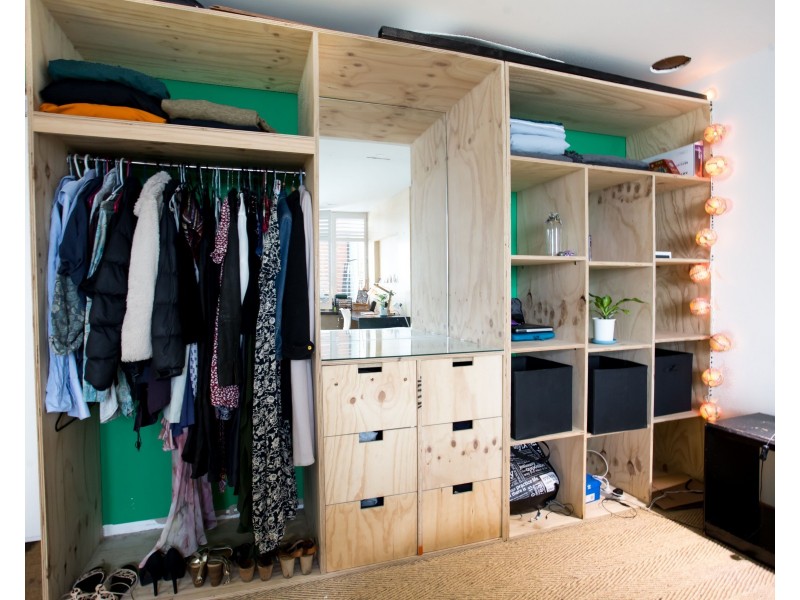 2 LUX WAY, Brunswick VIC 3056