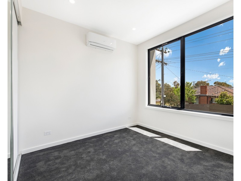 27 Lewis Street, Glenroy VIC 3046