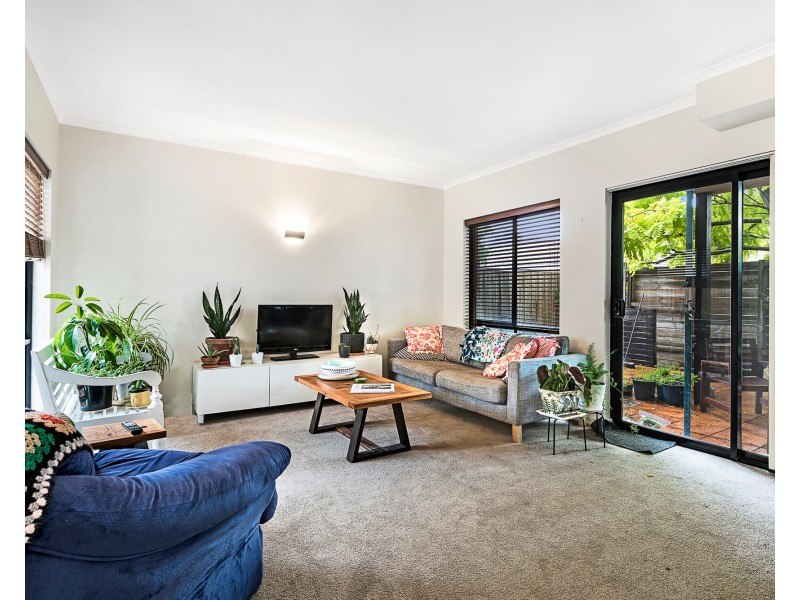 6/211 Weston Street, Brunswick East VIC 3057