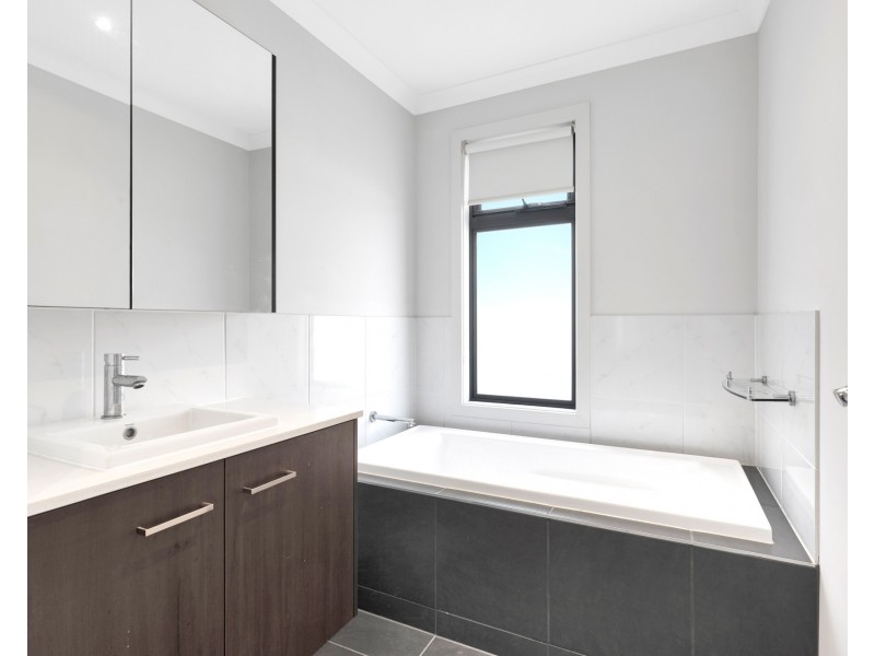 11 Rouse Street, Coburg North VIC 3058