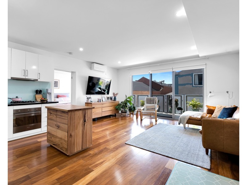 13/10 Breese Street, Brunswick VIC 3056