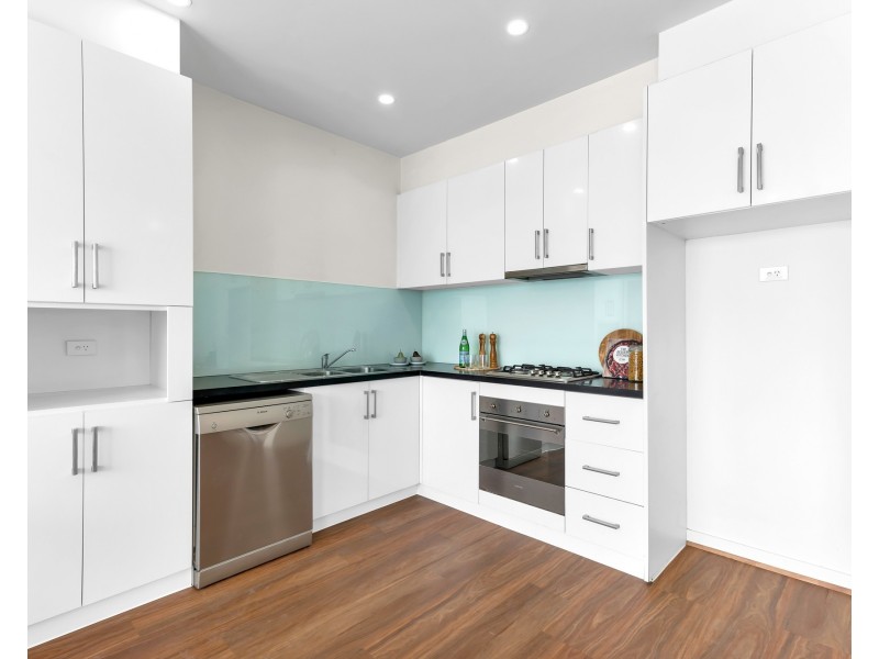 34/10 BREESE STREET, Brunswick VIC 3056