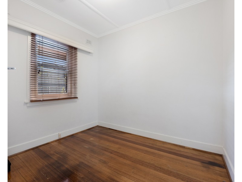 4/12 Neptune Street, St Kilda VIC 3182