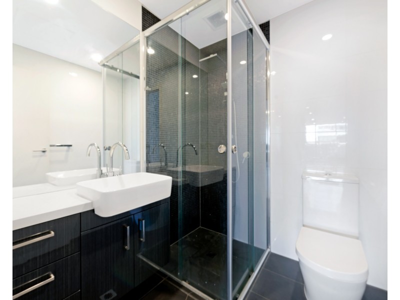 208/33-35 BREESE STREET, Brunswick VIC 3056