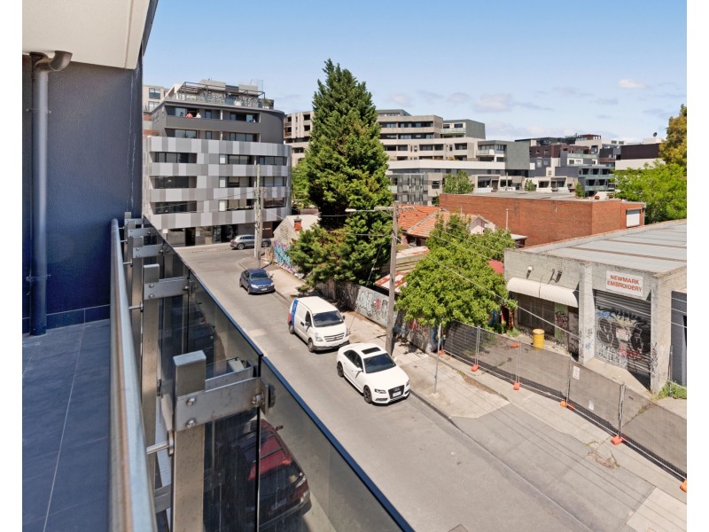 208/33-35 BREESE STREET, Brunswick VIC 3056
