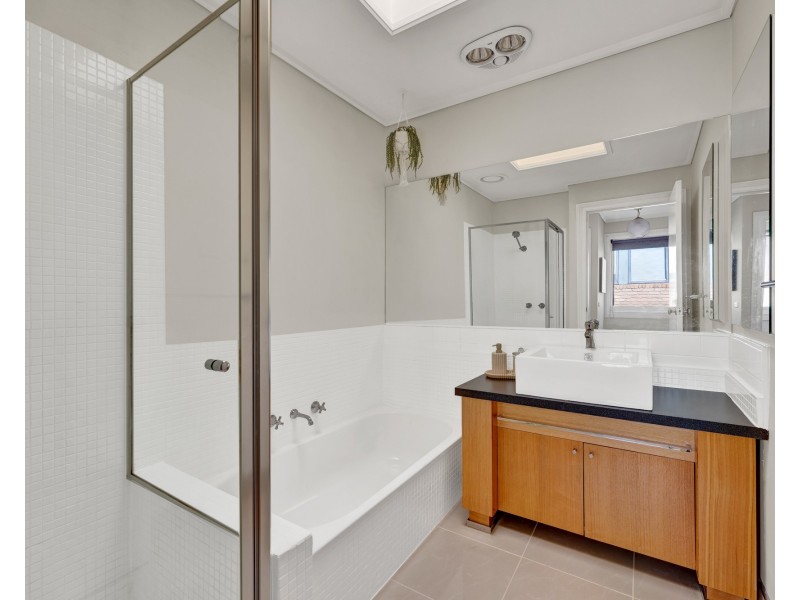 4/58 Banksia Street, Heidelberg VIC 3084