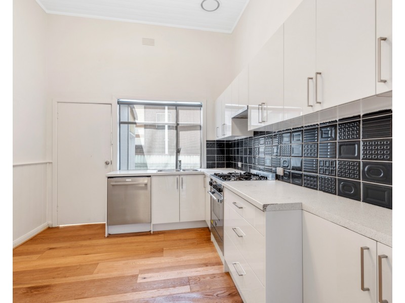 1/112 MELBOURNE AVENUE, Glenroy VIC 3046