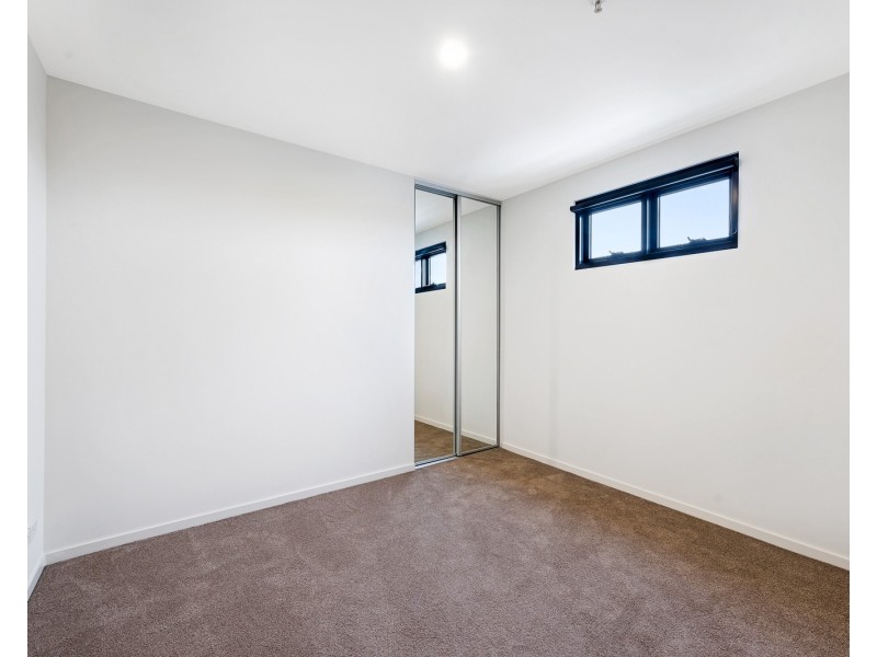 18/366 Pascoe Vale Road, Strathmore VIC 3041