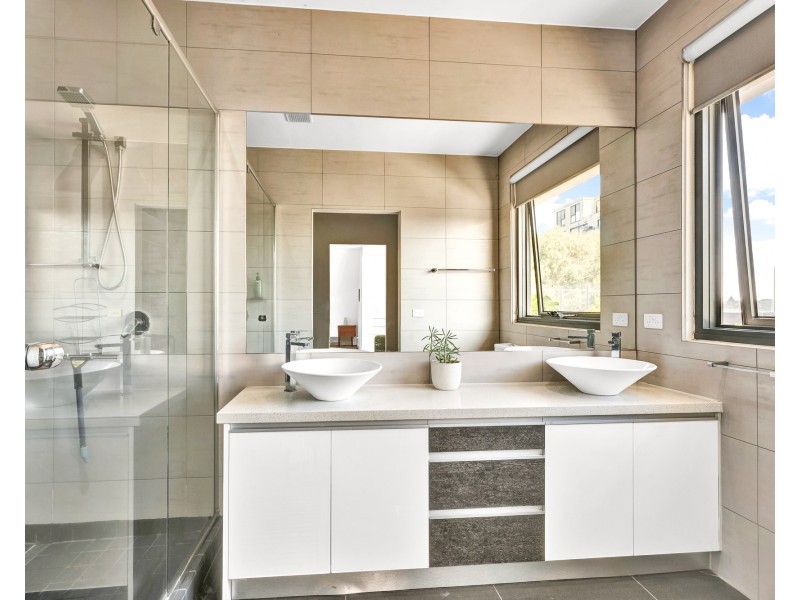 403/32 Breese Street, Brunswick VIC 3056