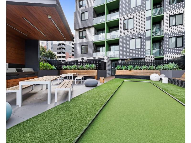 8/495 RATHDOWNE STREET, Carlton VIC 3053