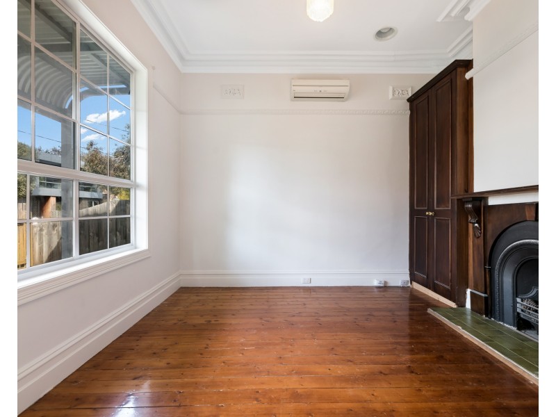 19 Service Street, Coburg VIC 3058