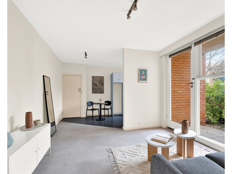 4/93 TINNING STREET, Brunswick VIC 3056