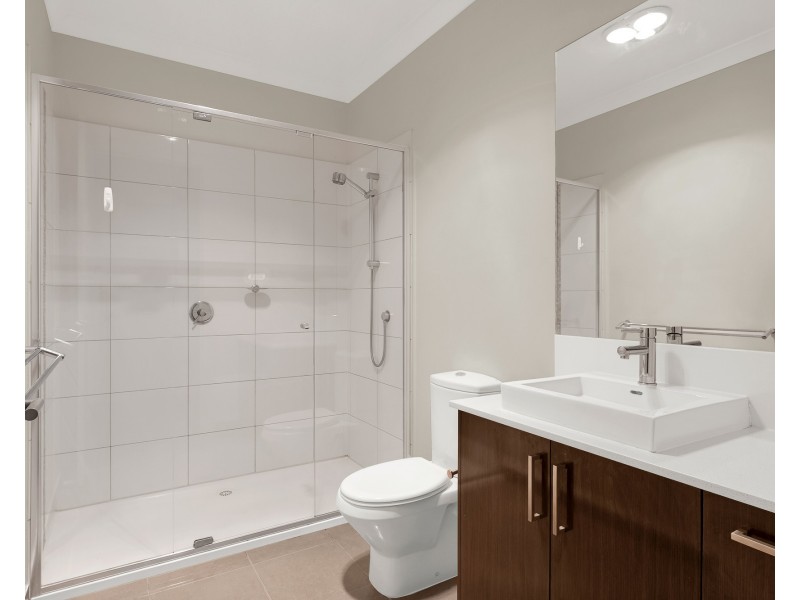 4/210 Albion Street, Brunswick VIC 3056