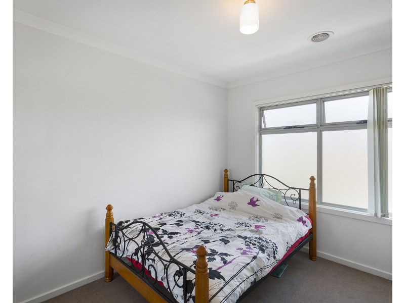 1/47 St Vigeons Road, Reservoir VIC 3073