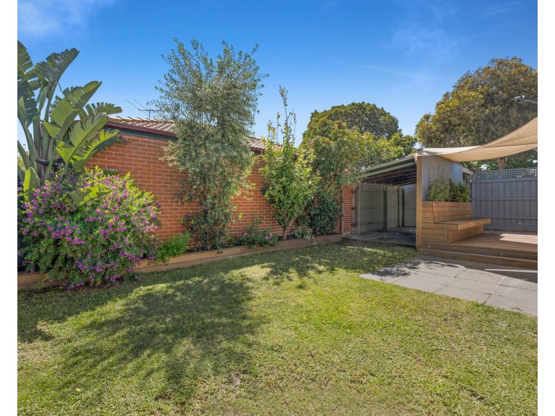 2 HORTON STREET, Reservoir VIC 3073