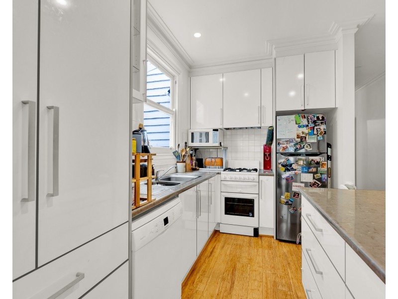 37 Lobb Street, Brunswick VIC 3056