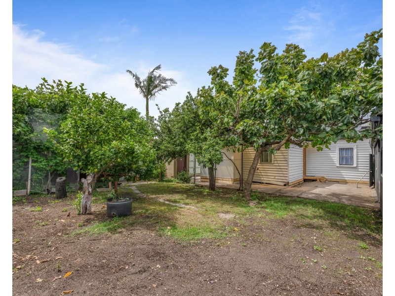 2/112 MELBOURNE AVENUE, Glenroy VIC 3046
