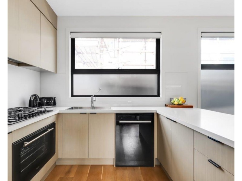 5/14 Irvine Crescent, Brunswick West VIC 3055